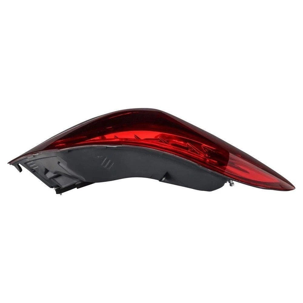 Rear Tail Light Assembly Fits 15-18 Mercedes-Benz C300 15 C400 16-18 C63 AMG