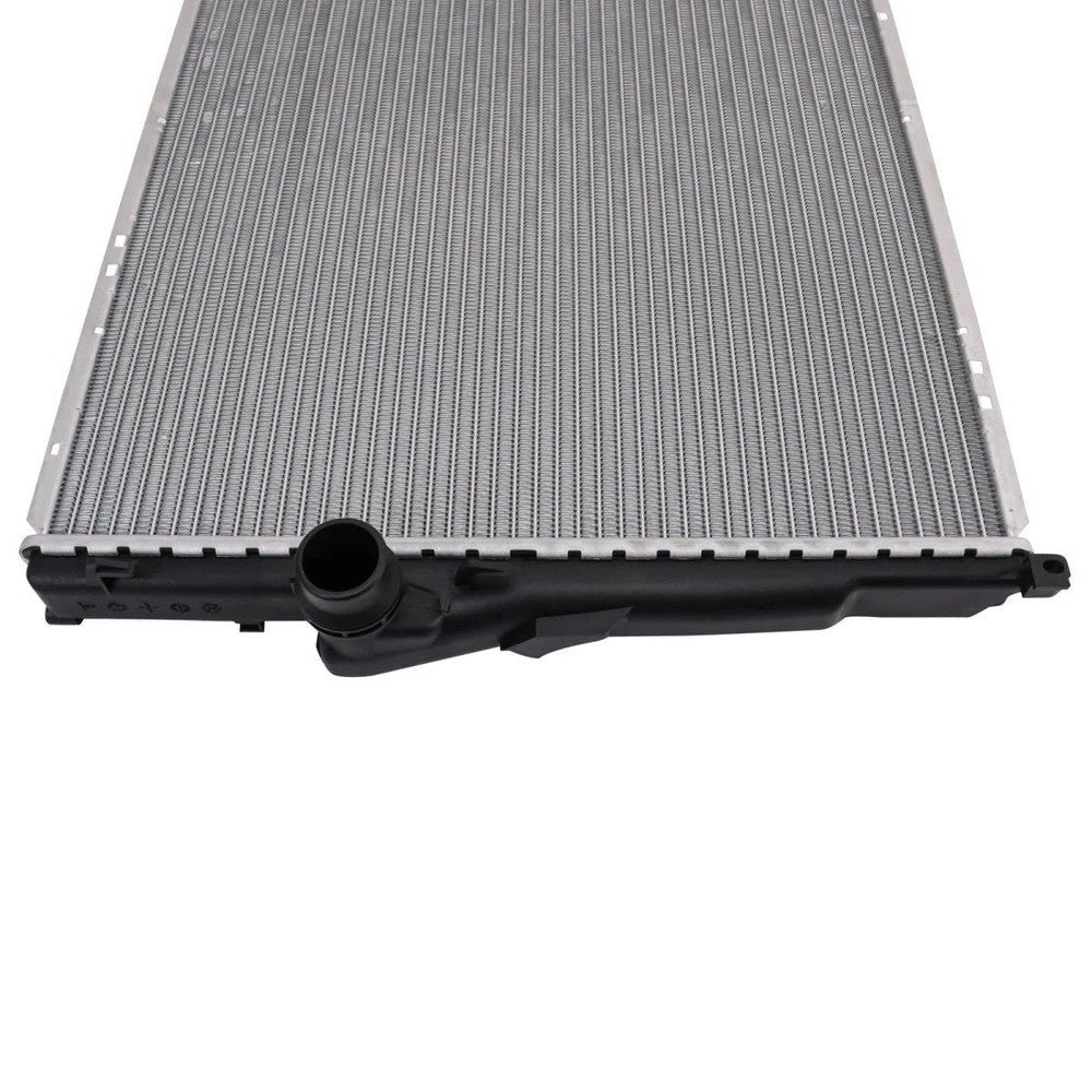 Radiator Fits BMW 99-00 323i 01-06 325i 99-00 328i 01-05 330i 03-08 Z4