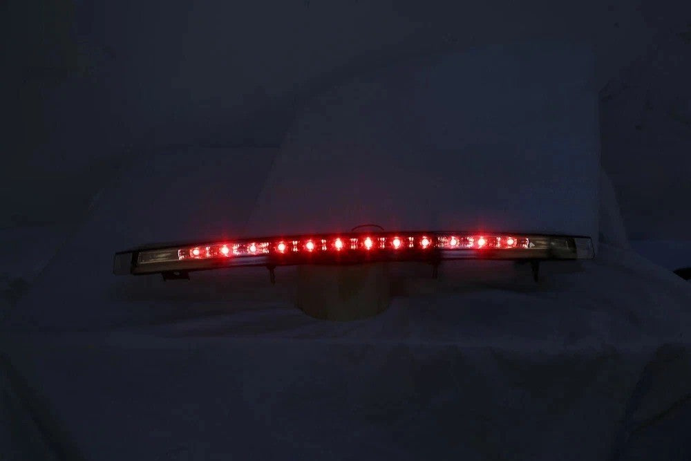 LED Third 3rd Brake Light Stop Roof Trunk Center Lamp For 1999-2004 Ford Mustang