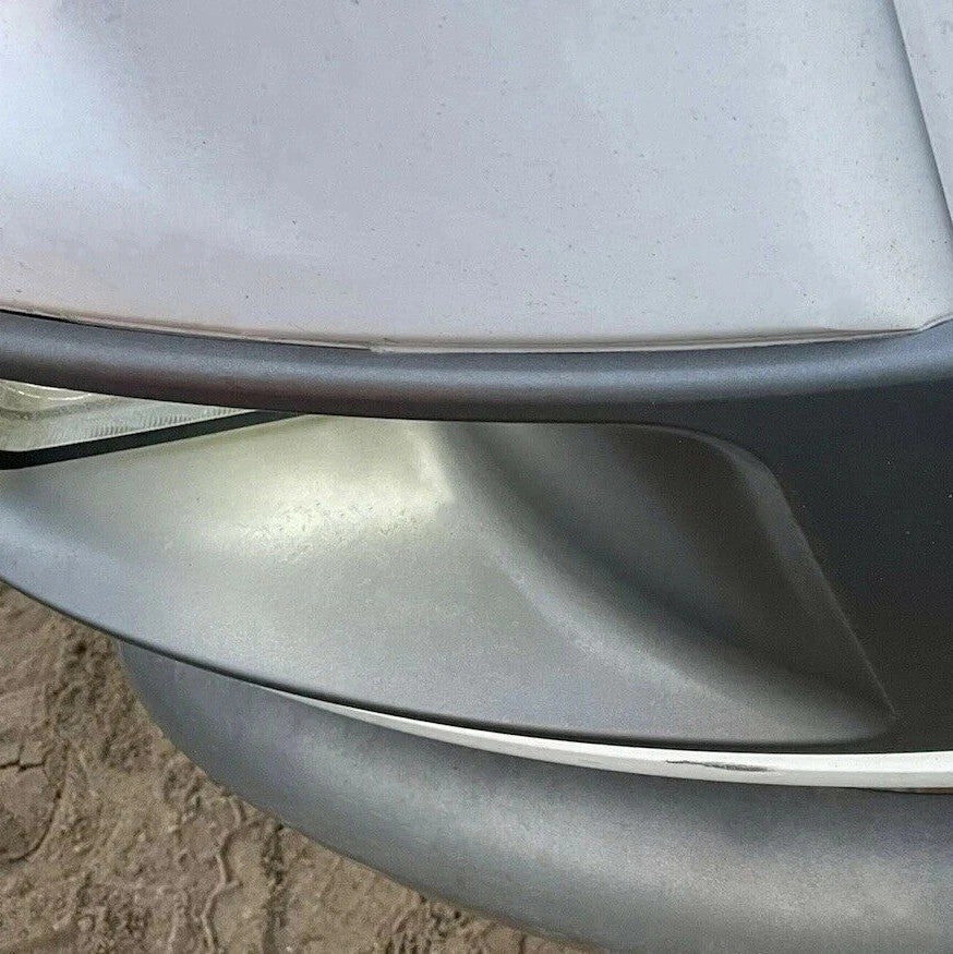 Right Headlight Headlamp Bezel For 2003-2009 Chevrolet/GMC Topkick/Kodiak