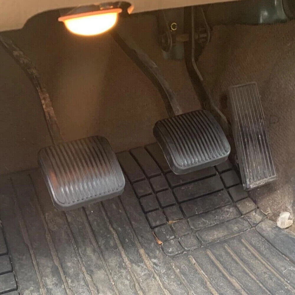 2Pcs Brake And Clutch Pedal Pad Kit Fit For Jeep Wrangler YJ TJ Cherokee XJ-Blac