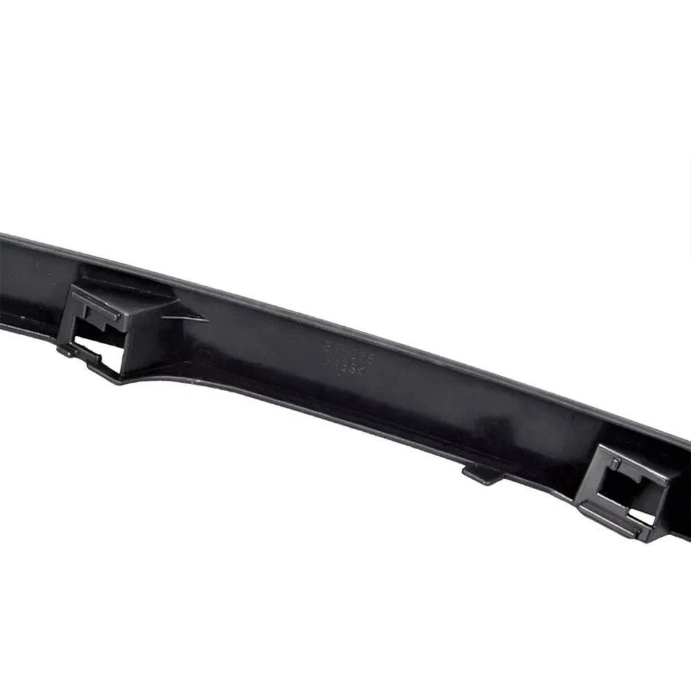 Headlight Molding Trim Lower Filler Pair Fit for Nissan 04-15 Titan Armada QX56