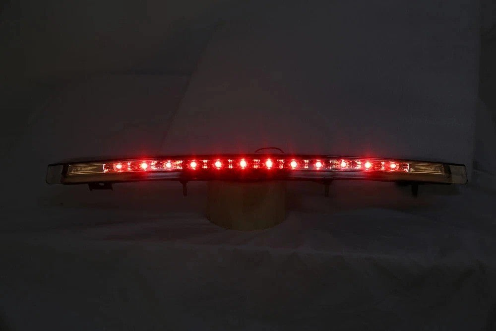 LED Third 3rd Brake Light Stop Roof Trunk Center Lamp For 1999-2004 Ford Mustang