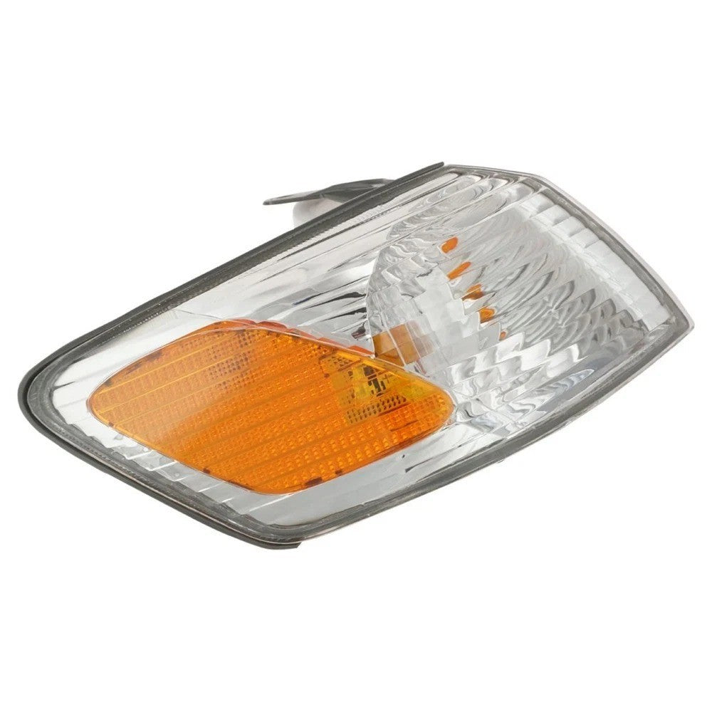 Right Corner Light Passenger Side Fits 2000-2001 Toyota Camry TO2531136